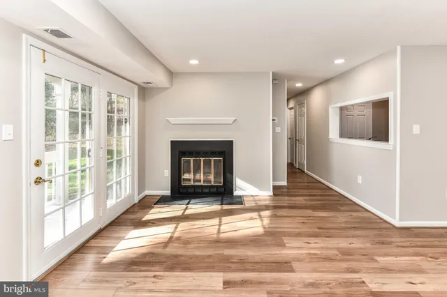 $2,200 | 8616 Shadwell Drive, Unit 63, Alexandria, VA 22309