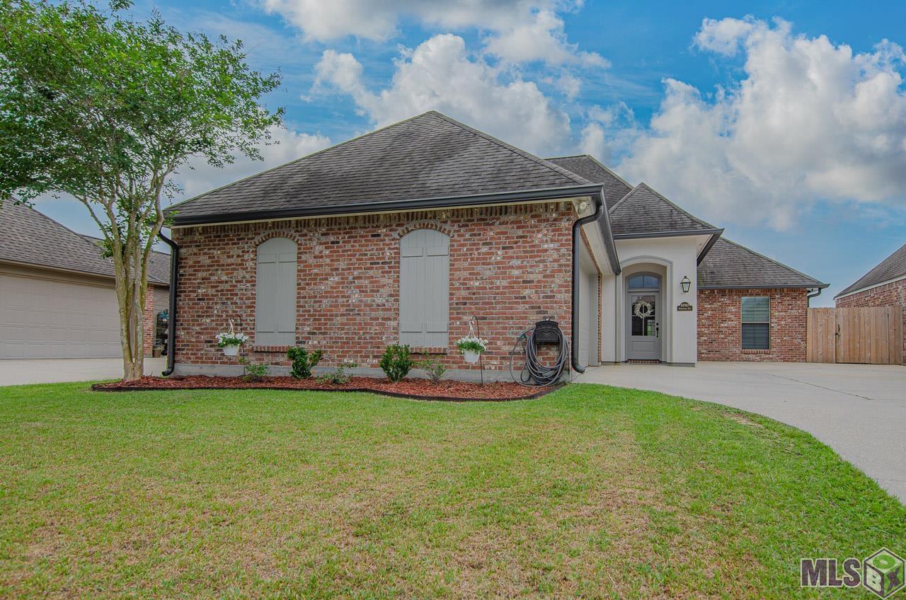 10910 Springtree Avenue Baton Rouge, LA 70810 - Photo 1 of 28 Gallery Image 1