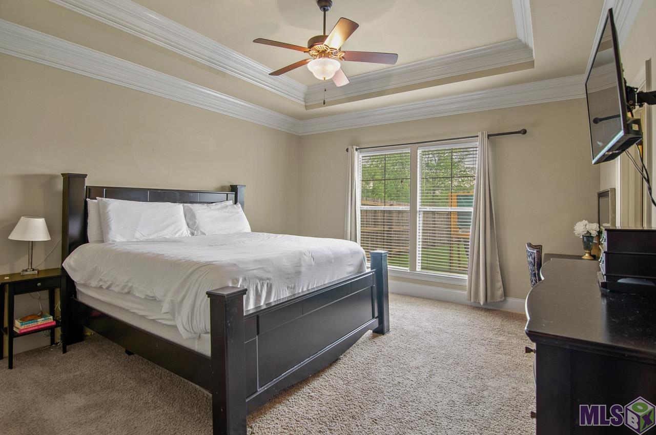 10910 Springtree Avenue Baton Rouge, LA 70810 - Photo 10 of 28 Gallery Image 10