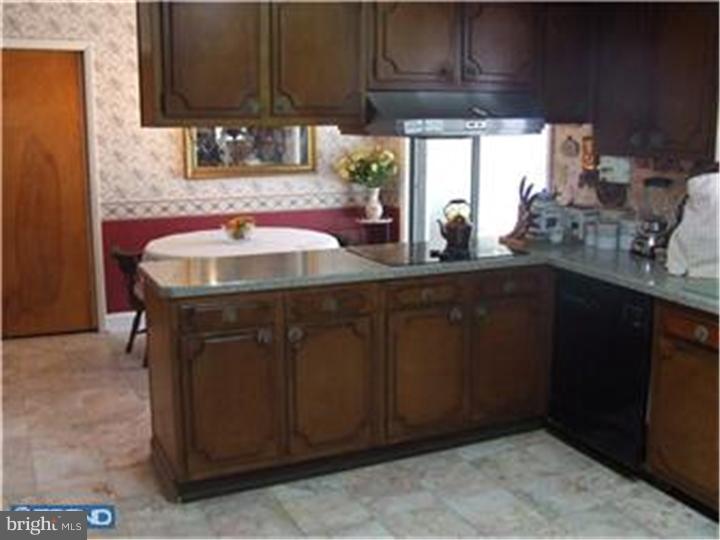 164 London Tract Road Landenberg, PA 19350 - Photo 7 of 17 Kitchen
