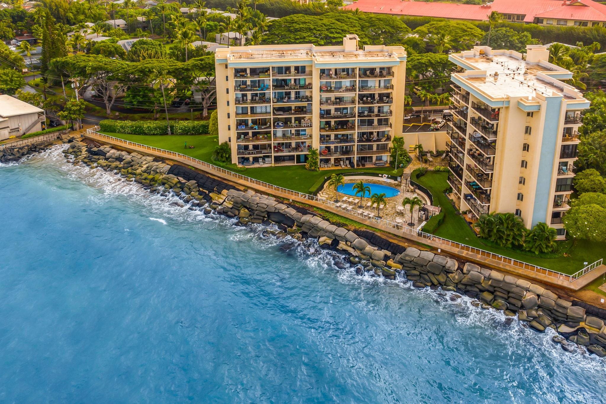 4401 Lower Honoapiilani Road, Unit B603 Lahaina, HI 96761 - Photo 36 of 41 an aerial view of a residential building with an outdoor space