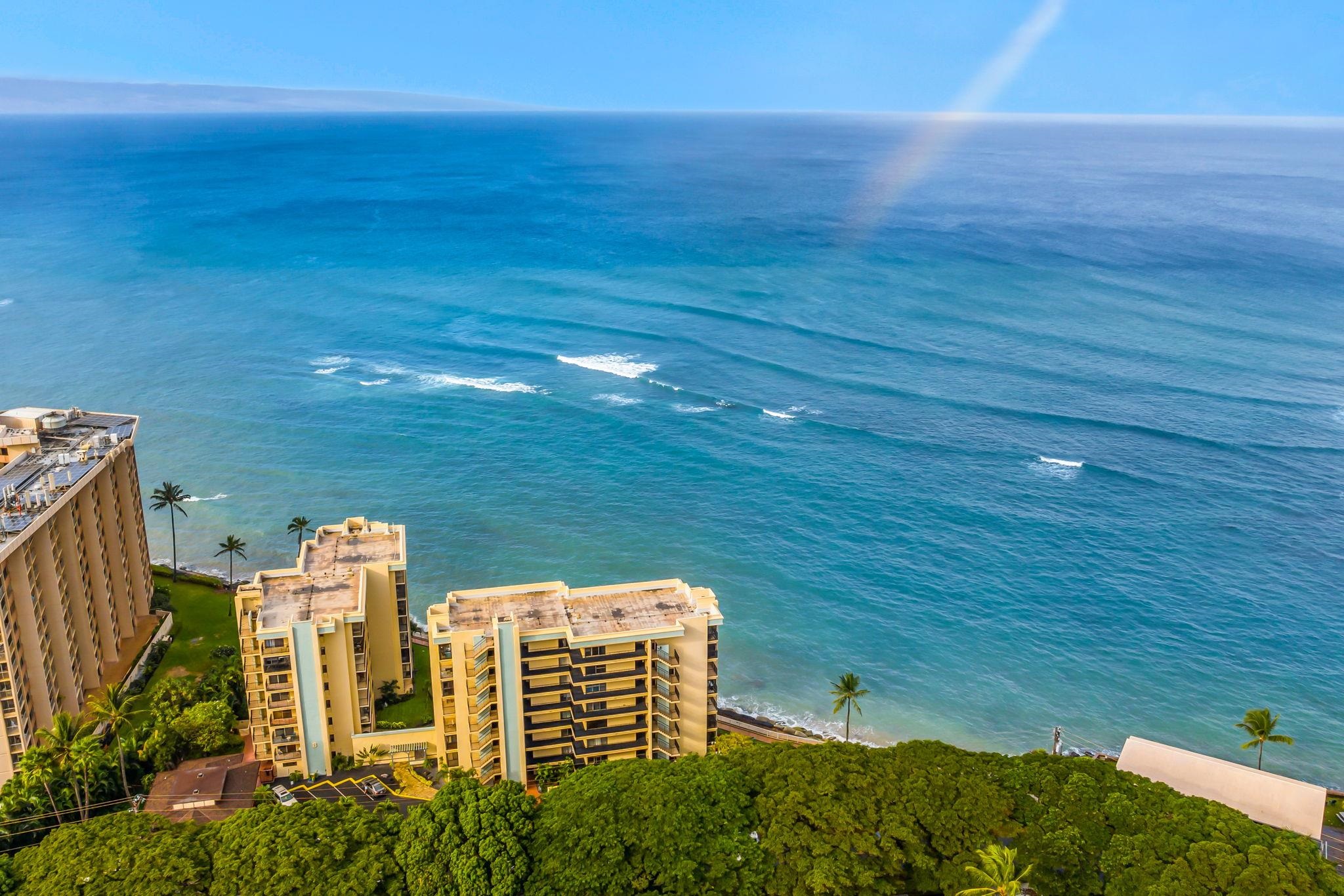 4401 Lower Honoapiilani Road, Unit B603 Lahaina, HI 96761 - Photo 37 of 41 a view of a city with tall buildings
