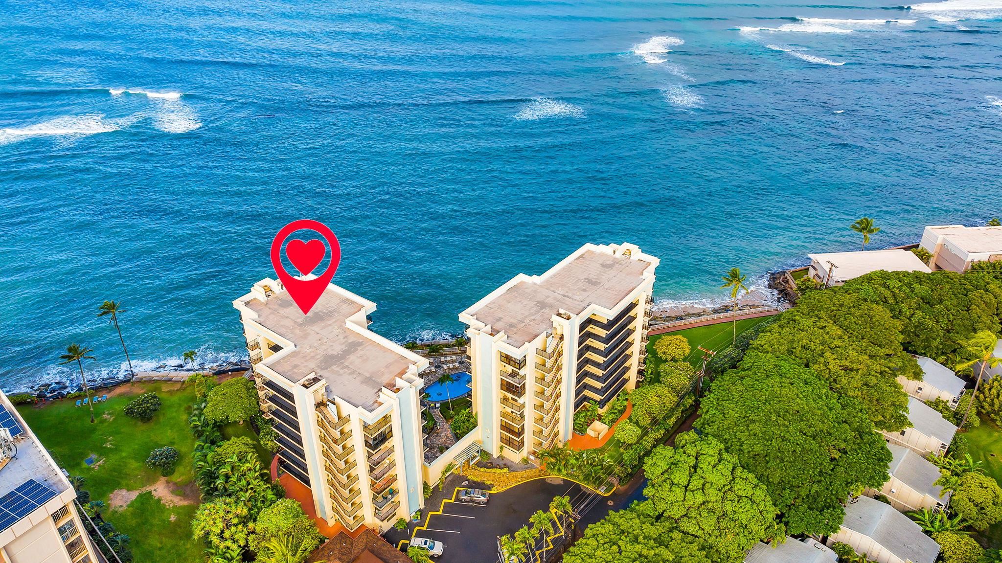 4401 Lower Honoapiilani Road, Unit B603 Lahaina, HI 96761 - Photo 39 of 41 a view of outdoor space and seating area