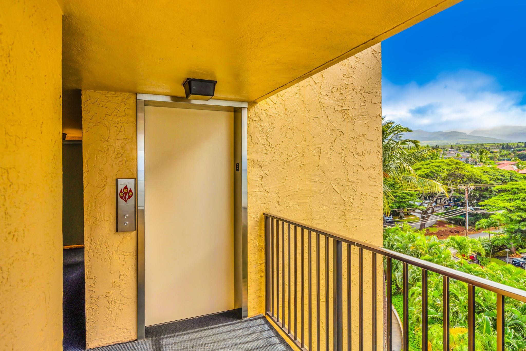 4401 Lower Honoapiilani Road, Unit B603 Lahaina, HI 96761 - Photo 40 of 41 a view of a balcony