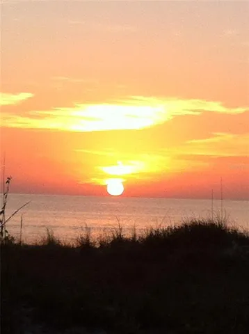 $289,000 | 2601 Gulf Drive North, Unit B16, Bradenton Beach, FL 34217