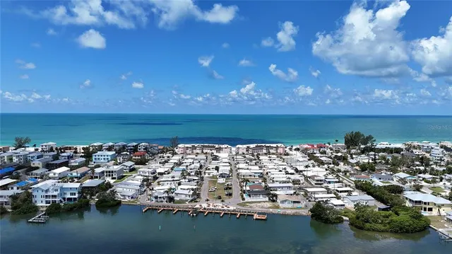 $289,000 | 2601 Gulf Drive North, Unit B16, Bradenton Beach, FL 34217