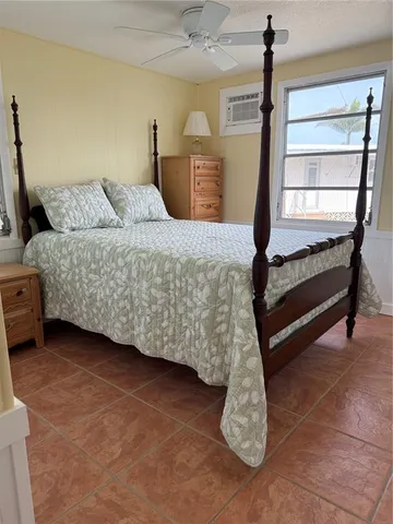 $289,000 | 2601 Gulf Drive North, Unit B16, Bradenton Beach, FL 34217