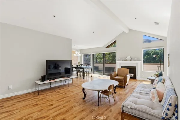 $795,000 | 2571 Plaza Del Amo, Unit 301, Torrance, CA 90503