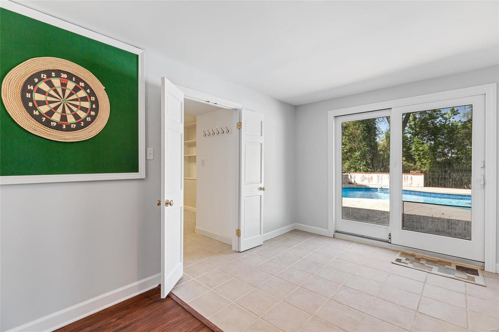13491 Ladue Farm Road St. Louis, MO 63141 - Photo 29 of 41 Gallery Image 29