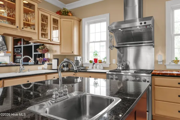 $2,495,000 | 10 W Ridge, Surf City, NC 28445