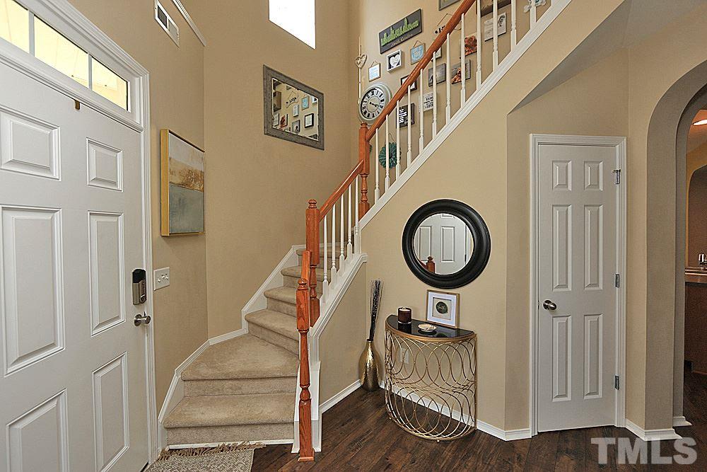 8203 Beaded Stone Street Raleigh, NC 27613 - Photo 9 of 18