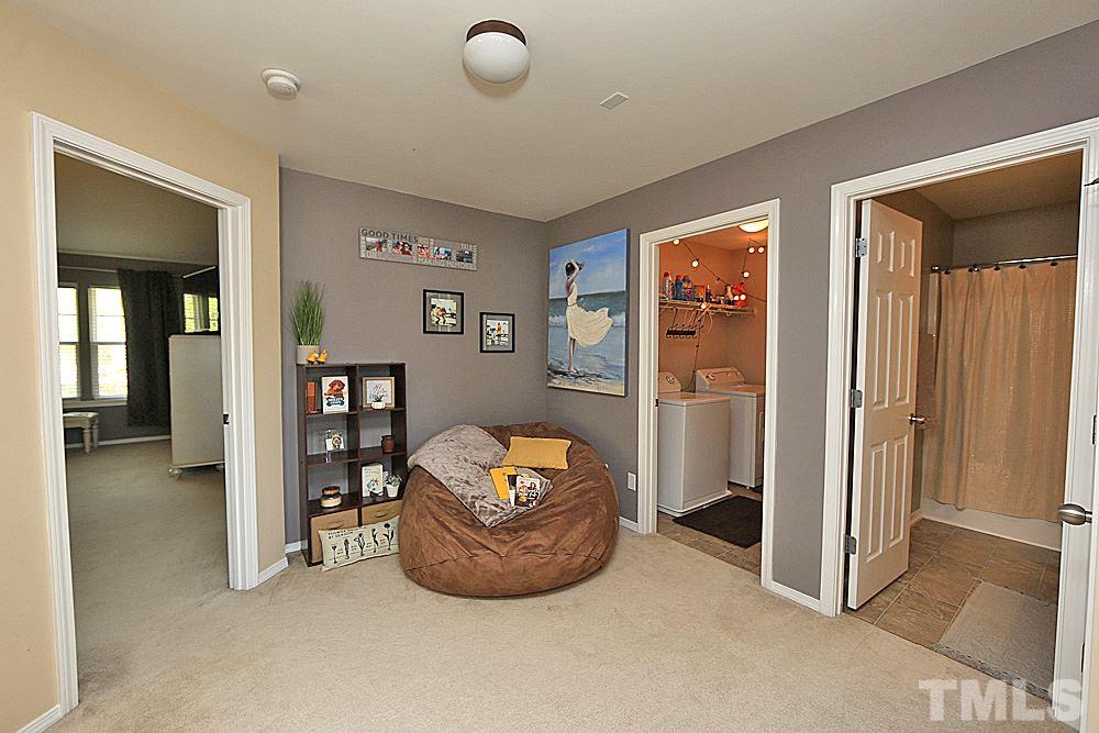 8203 Beaded Stone Street Raleigh, NC 27613 - Photo 10 of 18