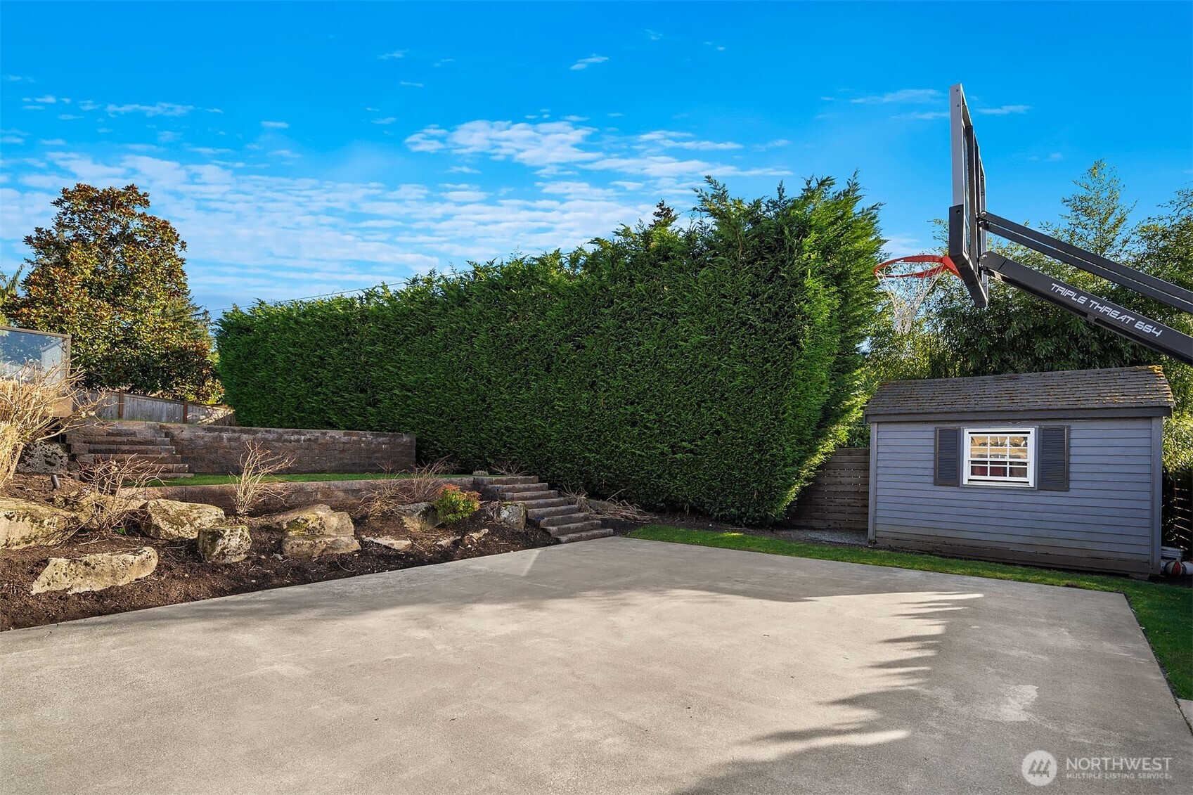 9617 Evergreen Drive Bellevue, WA 98004 - Photo 33 of 38