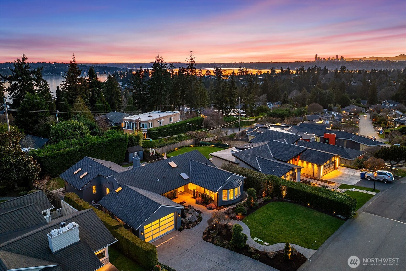 9617 Evergreen Drive Bellevue, WA 98004 - Photo 37 of 38