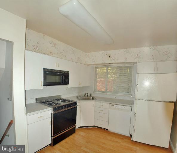 3723 Coronado Road Windsor Mill, MD 21244 - Photo 11 of 18 Kitchen