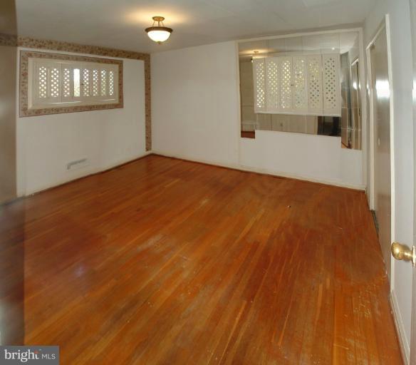 3723 Coronado Road Windsor Mill, MD 21244 - Photo 8 of 18 Bath (Master)