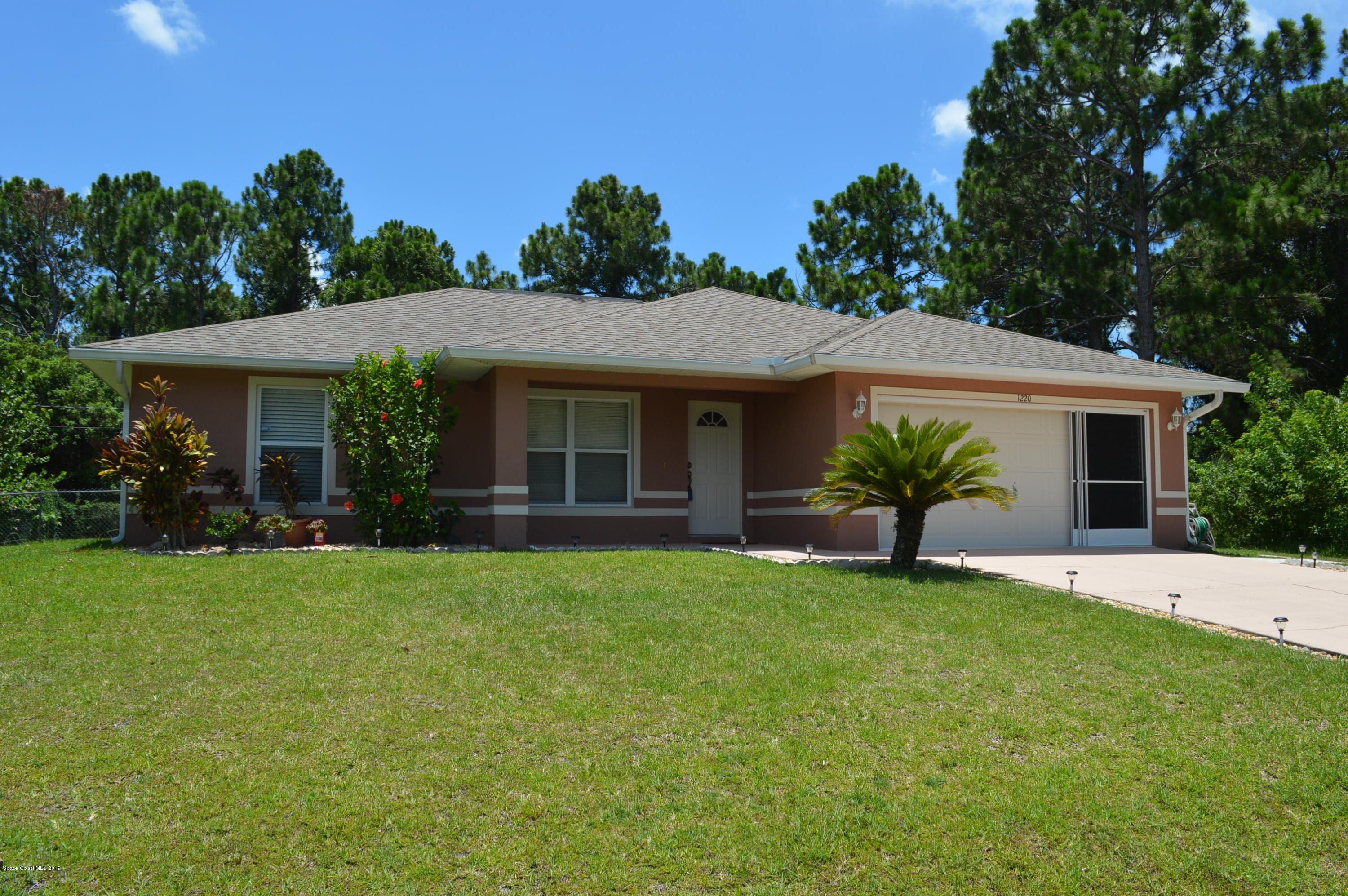 1220 Daton Road Southwest Palm Bay, FL 32908 - Photo 1 of 17 DSC_0082
