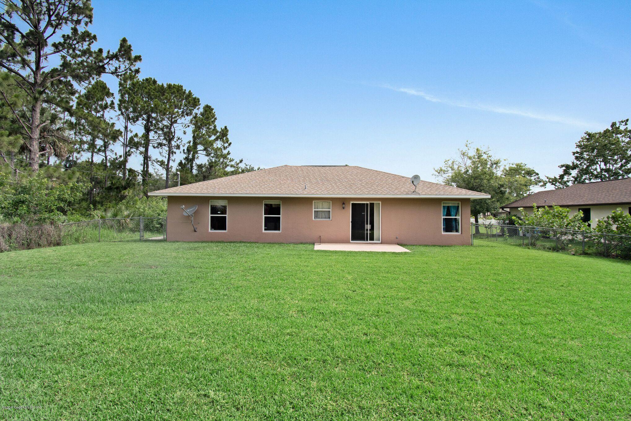 1220 Daton Road Southwest Palm Bay, FL 32908 - Photo 5 of 17 aMmGwKcQ