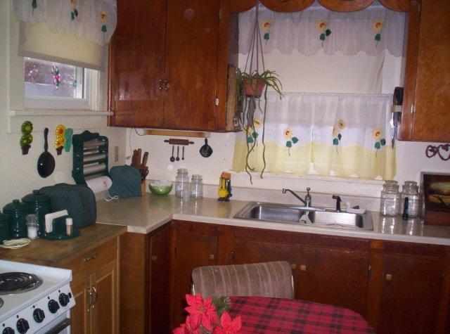 102 Harding Avenue Lowden, IA 52255 - Photo 3 of 10 Gallery Image 3