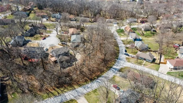 $35,000 | 58th Terrace, Parkville, MO 64152