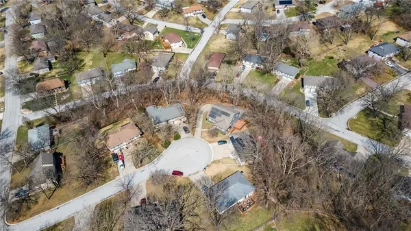 $35,000 | 58th Terrace, Parkville, MO 64152