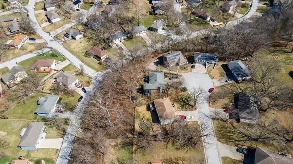$35,000 | 58th Terrace, Parkville, MO 64152
