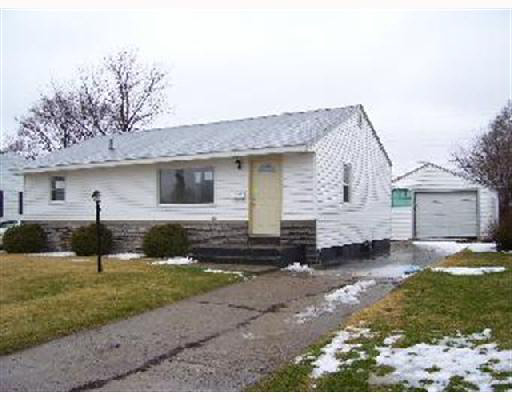 1637 Ryer Street South Bend, IN 46628 - Photo 1 of 1 Gallery Image 1