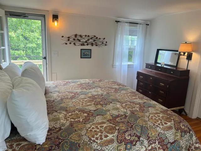 $2,250,000 | 2 Lookout Point Road, Bar Harbor, ME 04609