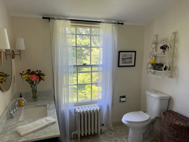 $2,250,000 | 2 Lookout Point Road, Bar Harbor, ME 04609