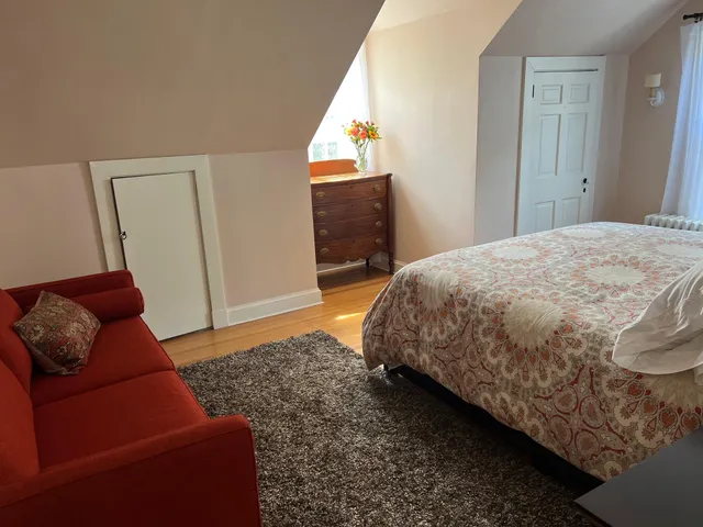 $2,250,000 | 2 Lookout Point Road, Bar Harbor, ME 04609