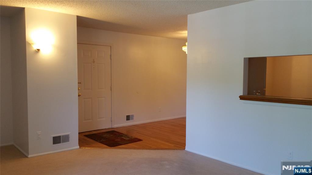 1138 Sycamore Lane Mahwah, NJ 07430 - Photo 3 of 12 a view of cupboard