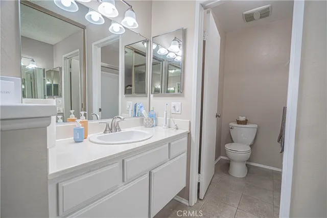 $719,899 | 23732 VÃa Tomas, Valencia, CA 91355