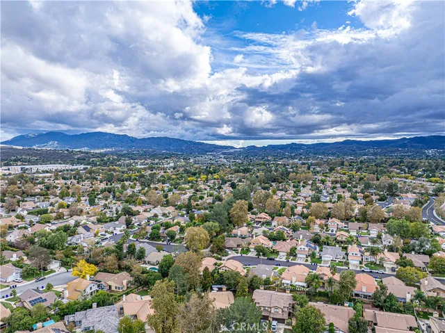 $719,899 | 23732 VÃa Tomas, Valencia, CA 91355