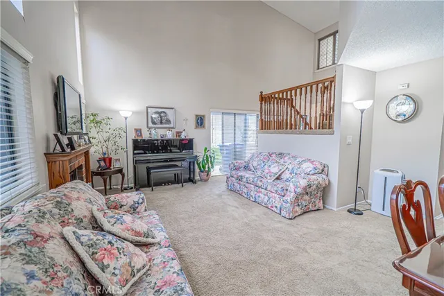 $719,899 | 23732 VÃa Tomas, Valencia, CA 91355