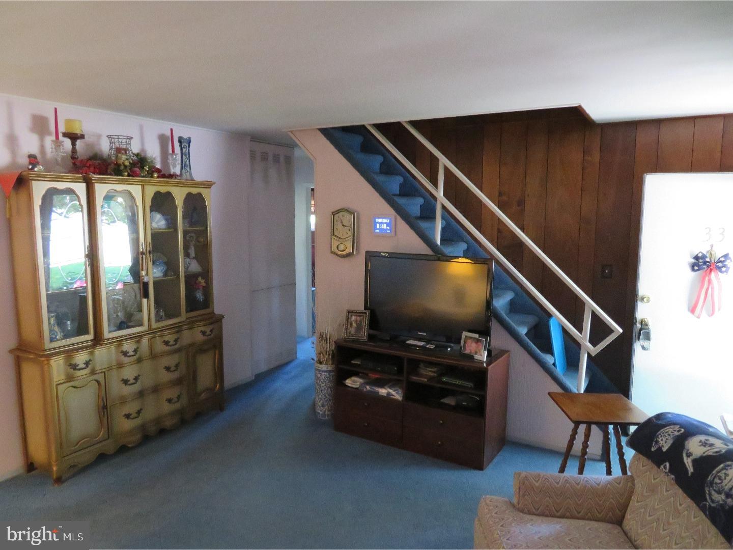 33 Umber Road Levittown, PA 19056 - Photo 8 of 21 Gallery Image 8