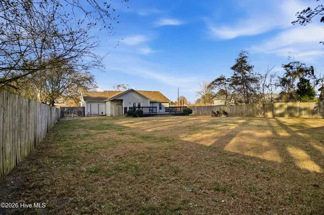 $295,000 | 103 Hunt Drive, Hubert, NC 28539