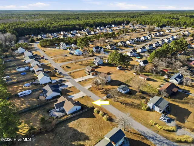 $295,000 | 103 Hunt Drive, Hubert, NC 28539