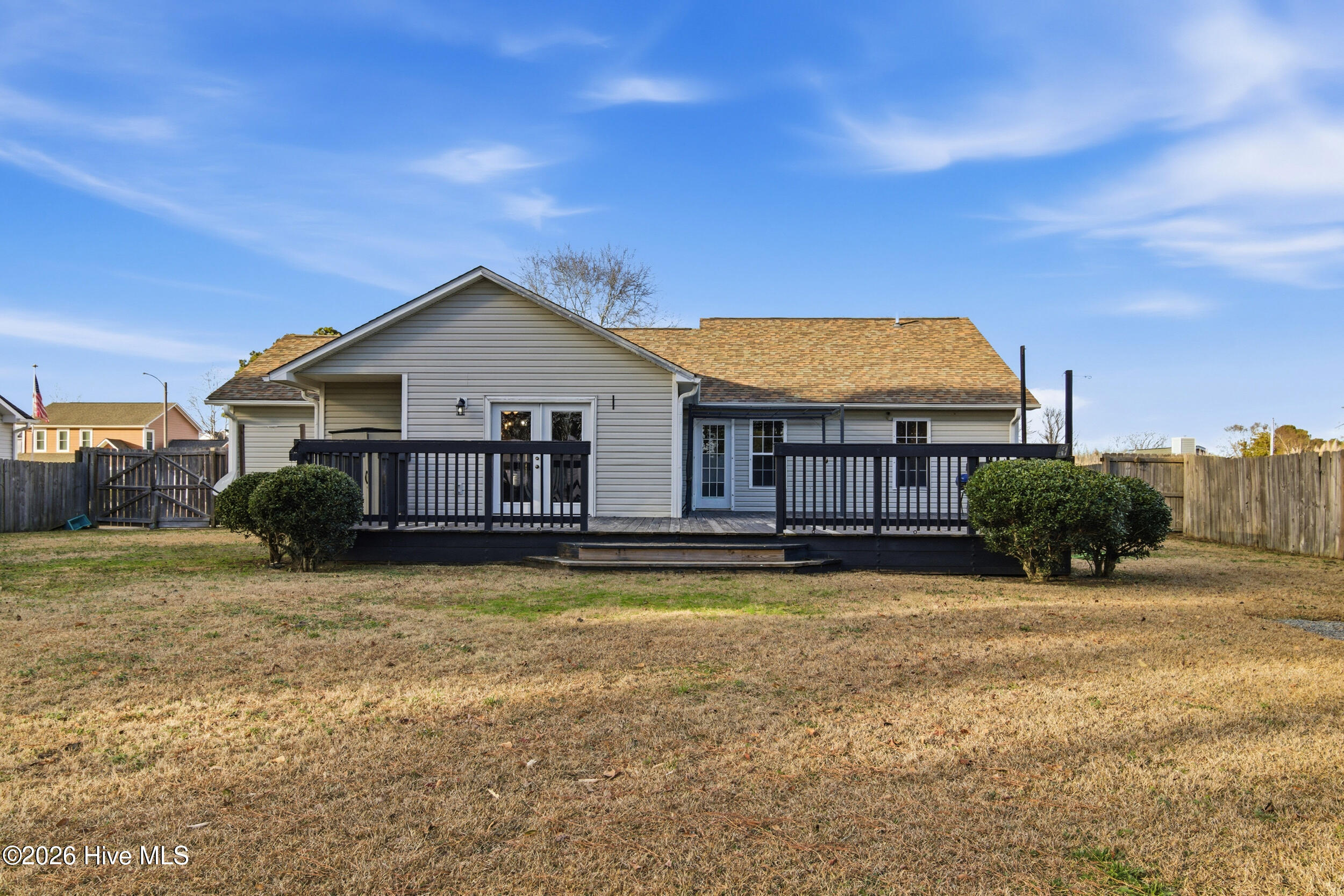 103 Hunt Drive Hubert, NC 28539 - Photo 5 of 45 Fully Fenced Yard