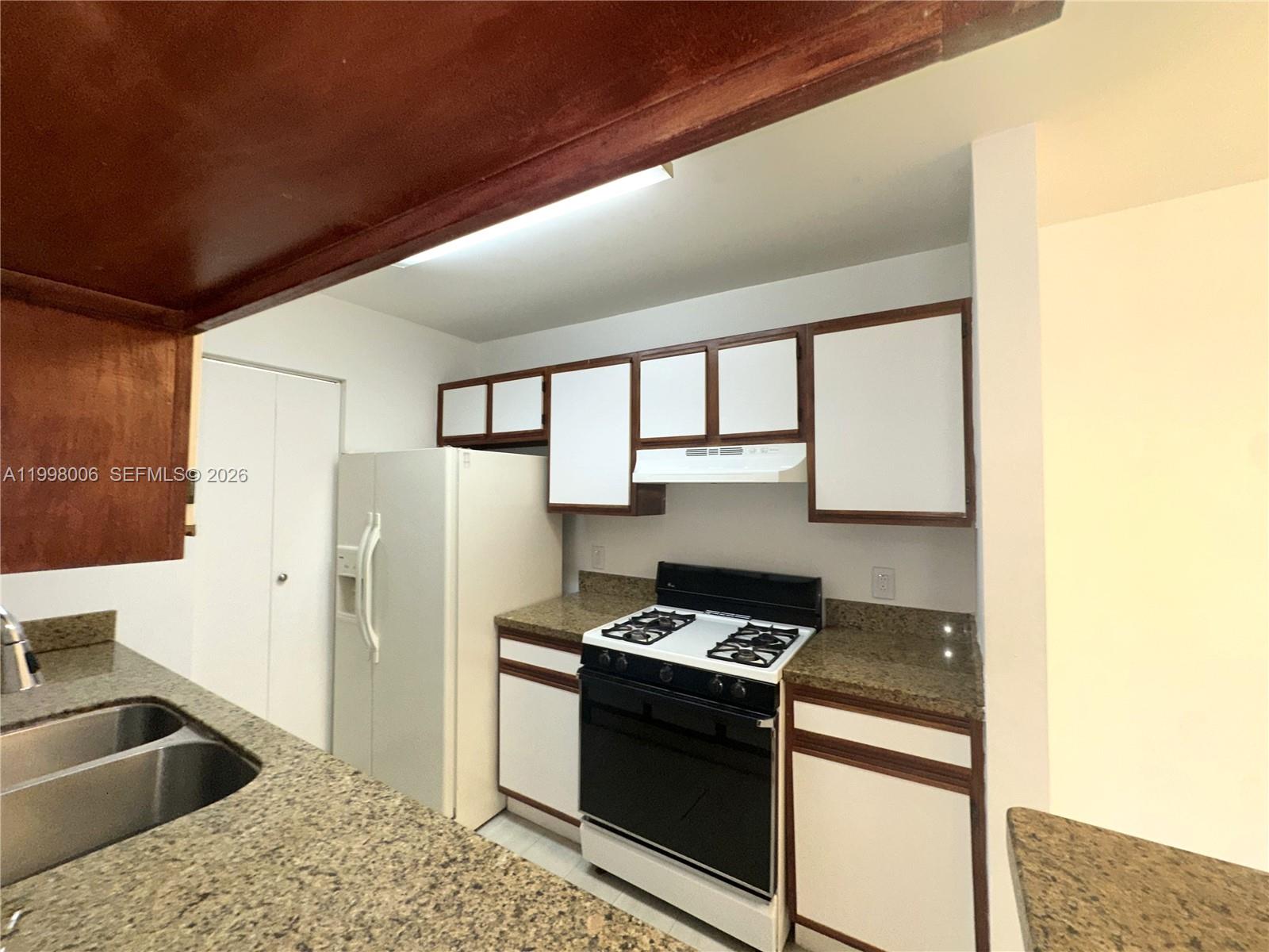 15295 Southwest 106th Lane, Unit 718 Miami, FL 33196 - Photo 4 of 15