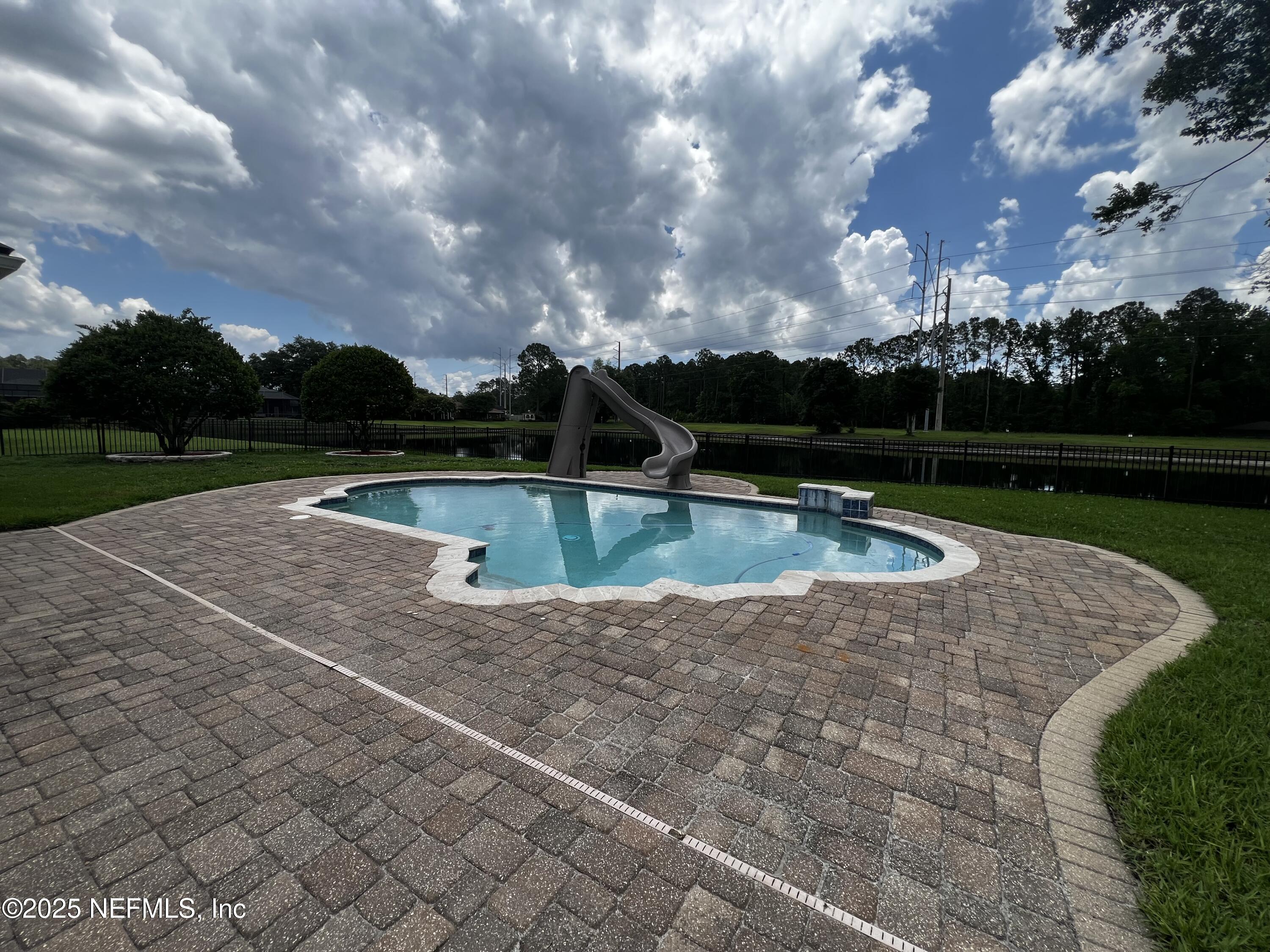 10310 Hamlet Glen Drive Jacksonville, FL 32221 - Photo 32 of 33 a view of swimming pool