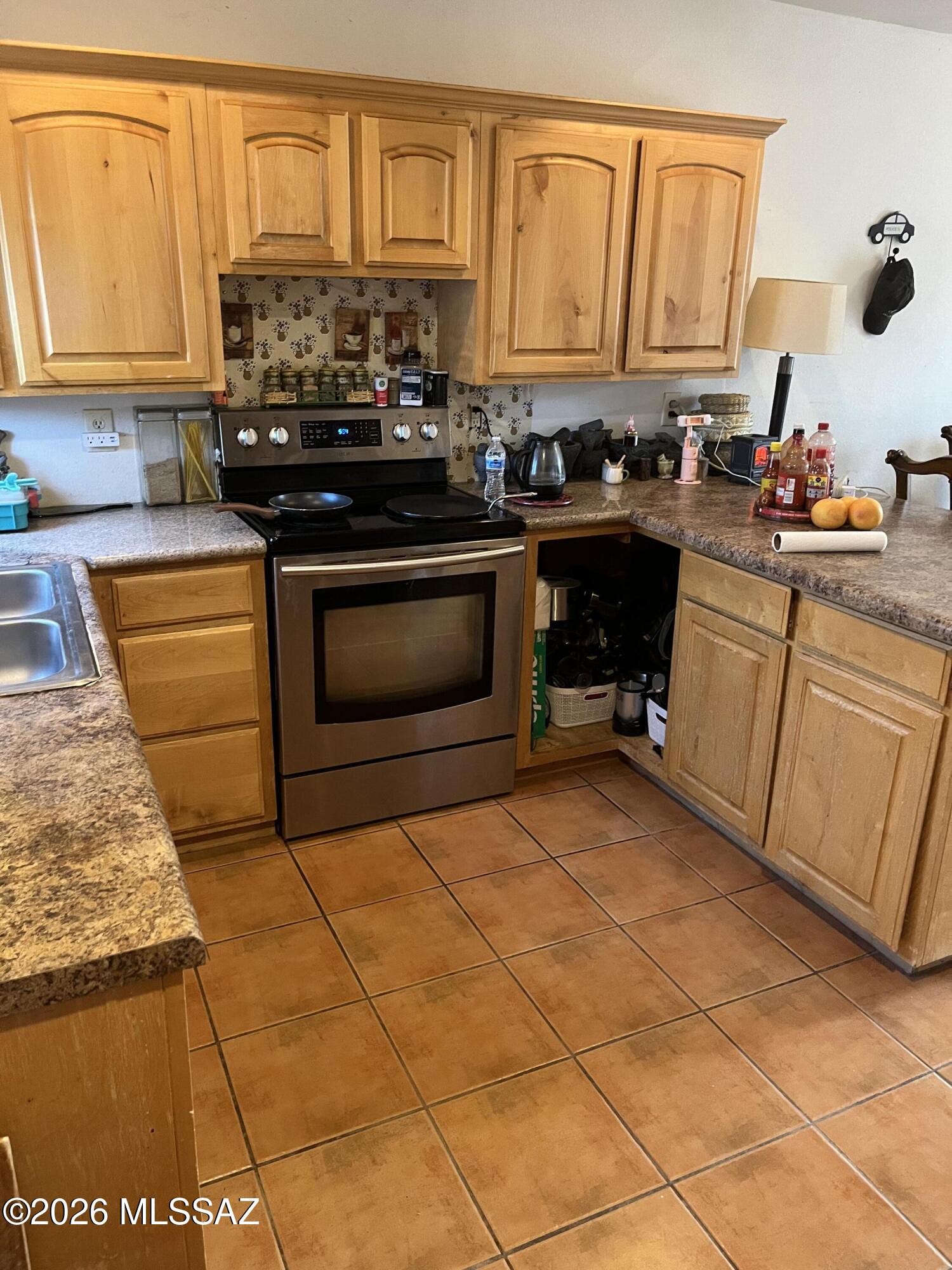 2156 East Old Vail Connection Road Tucson, AZ 85756 - Photo 2 of 9