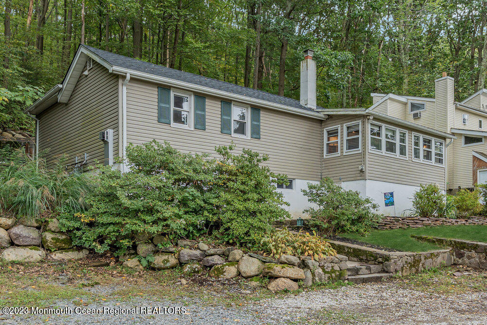 36 Ferris Lane Oak Ridge, NJ 07438 - Photo 1 of 12 002_dsc07560-1rw_copy