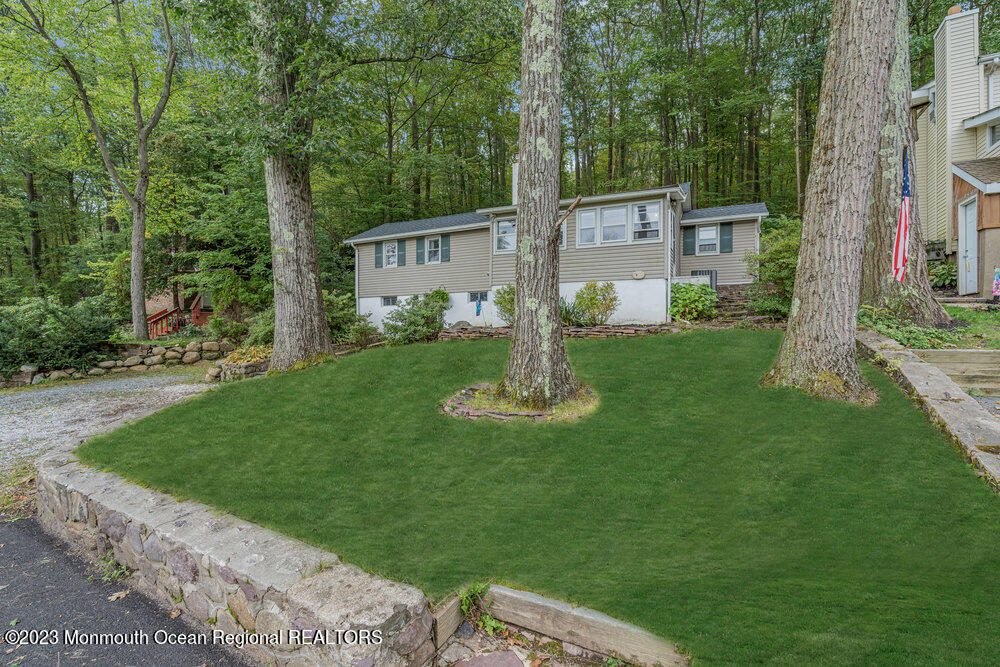 36 Ferris Lane Oak Ridge, NJ 07438 - Photo 3 of 12 004_dsc07550-1rw