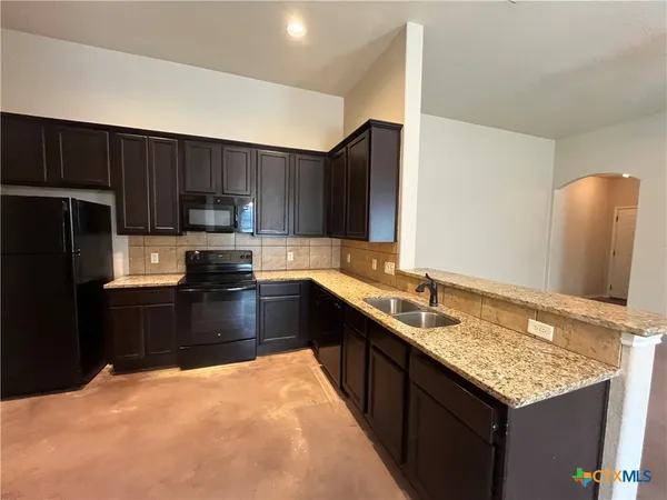 $1,395 | 170 Joanne Cove, New Braunfels, TX 78130
