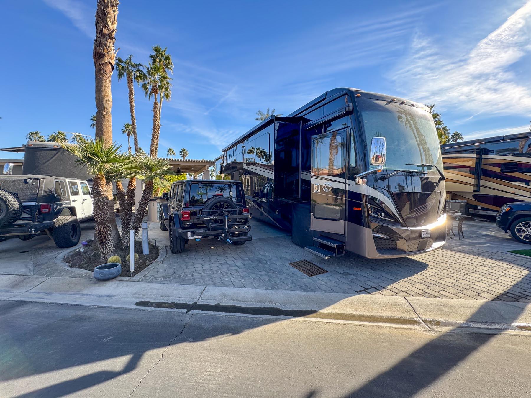 80394 Ave 48, Unit 13 Indio, CA 92201 - Photo 3 of 23 13-4