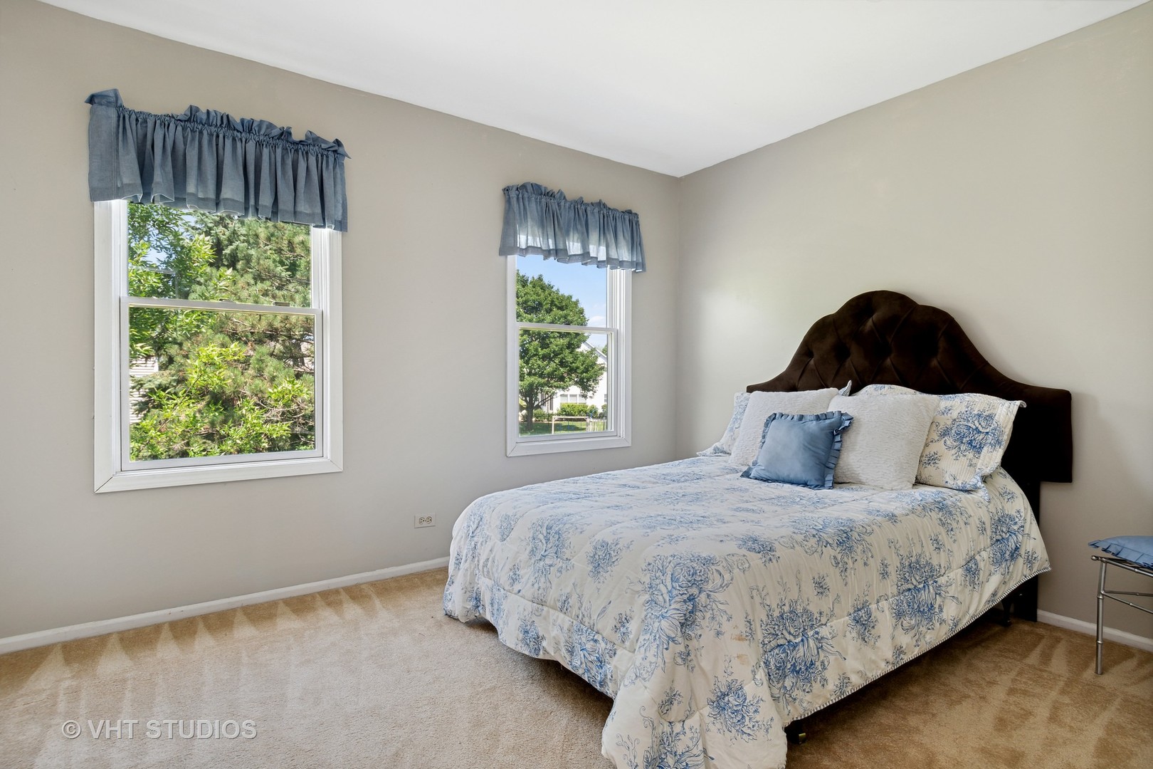 2780 Carriage Way Aurora, IL 60504 - Photo 12 of 19 a bedroom with a bed and window