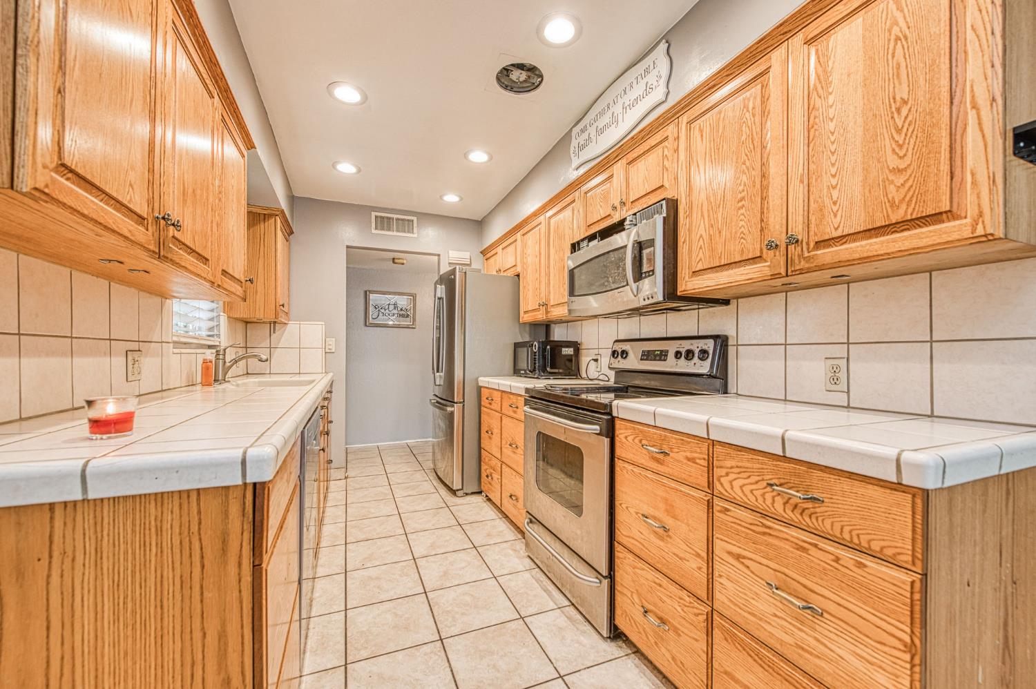 327 North 2nd Street Fowler, CA 93625 - Photo 14 of 44