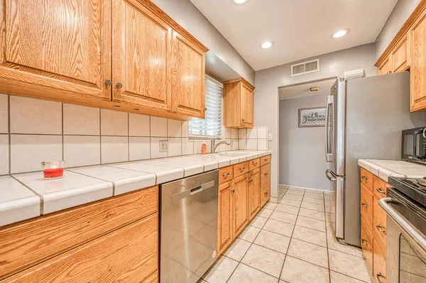 $350,000 | 327 North 2nd Street, Fowler, CA 93625