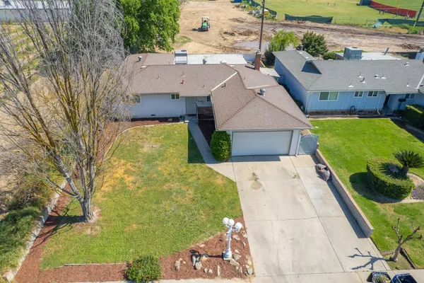 $350,000 | 327 North 2nd Street, Fowler, CA 93625