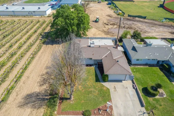 $350,000 | 327 North 2nd Street, Fowler, CA 93625
